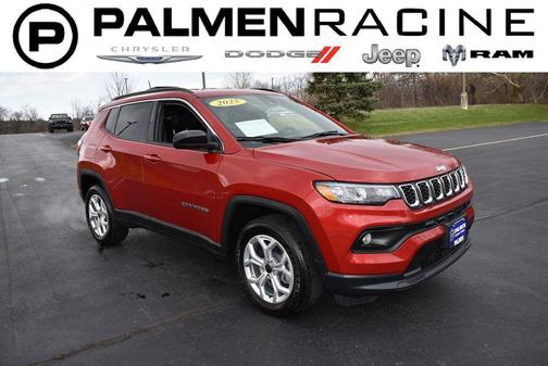 Red Hot Pearlcoat 2025 Jeep Compass Latitude