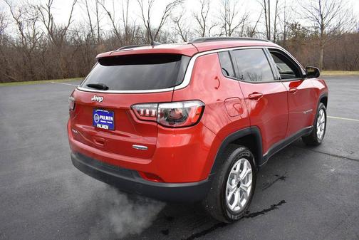 Red Hot Pearlcoat 2025 Jeep Compass Latitude