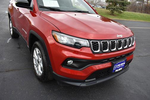 Red Hot Pearlcoat 2025 Jeep Compass Latitude