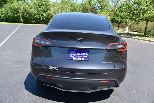 Black 2024 Tesla Model Y Long Range Dual Motor All-Wheel Drive
