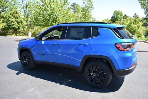 Hydro Blue Pearlcoat 2026 Jeep Compass Sport