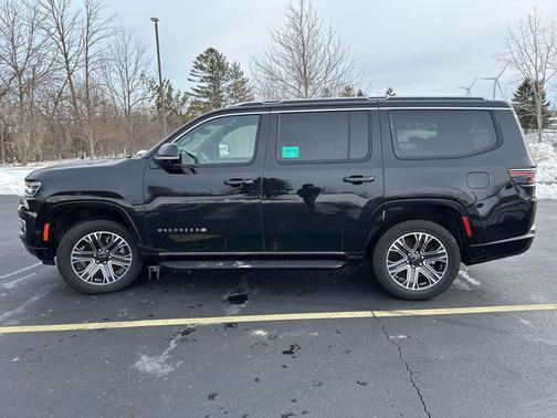 2025 Jeep Wagoneer 4x4