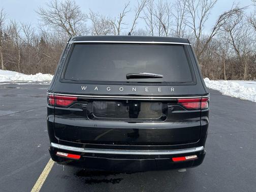 2025 Jeep Wagoneer 4x4