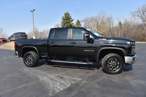 Black 2024 Chevrolet Silverado 2500 LT