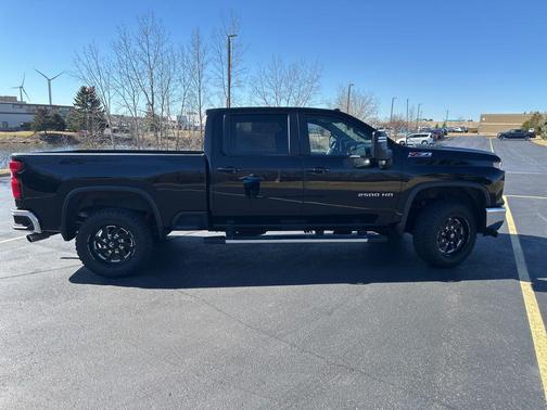 2024 Chevrolet Silverado 2500 LT