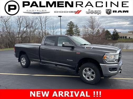 2019 RAM 3500 Big Horn Crew Cab 4x4 8' Box