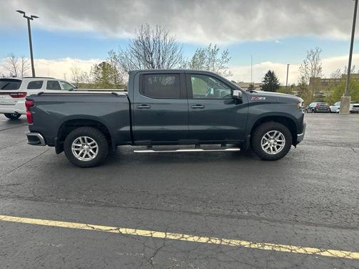 Shadow Gray Metallic 2019 Chevrolet Silverado 1500 LT