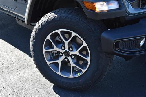 2026 Jeep Gladiator Sport S