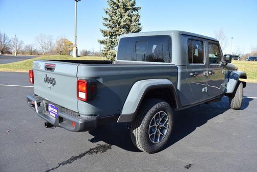 2026 Jeep Gladiator Sport S
