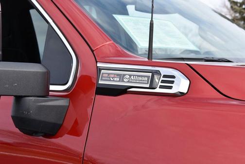 2025 GMC Sierra 2500 SLT