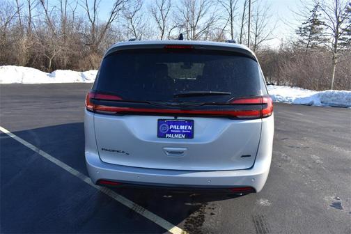 2026 Chrysler Pacifica L