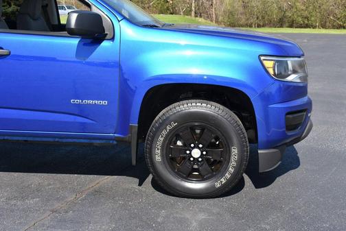 Blue 2019 Chevrolet Colorado WT
