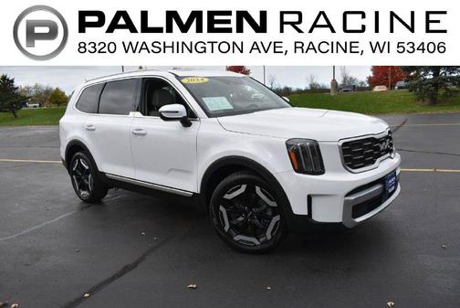 Glacial White Pearl 2024 Kia Telluride S