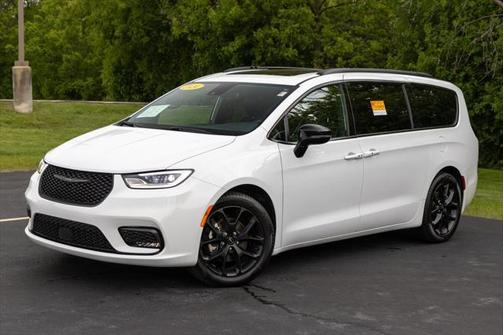 2024 Chrysler Pacifica Limited