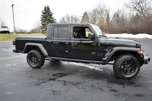 2022 Jeep Gladiator Willys 4x4
