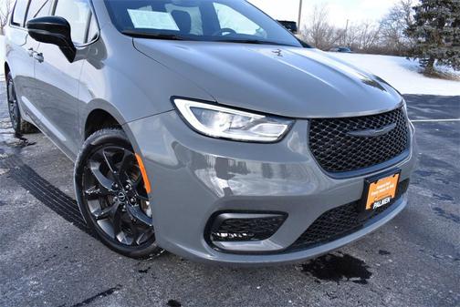 2025 Chrysler Pacifica Limited