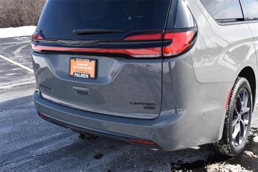 2025 Chrysler Pacifica Limited