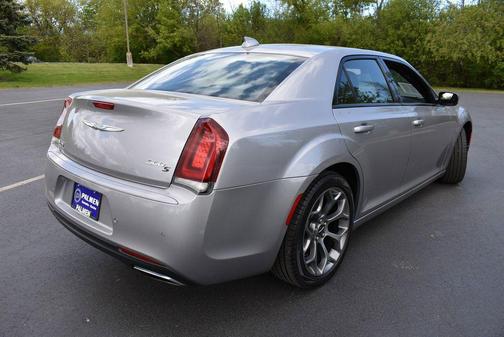 Billet Silver Metallic Clearcoat 2018 Chrysler 300 S