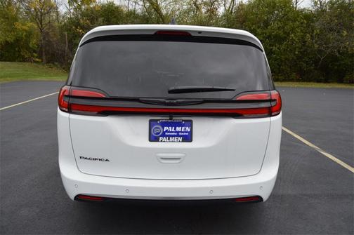 2026 Chrysler Pacifica L