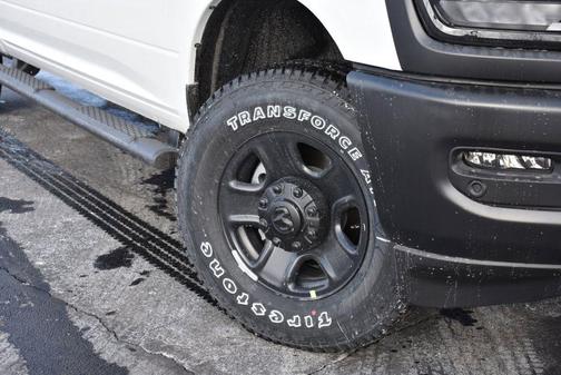 2026 RAM 3500 Tradesman Crew Cab 4x4 6'4' Box