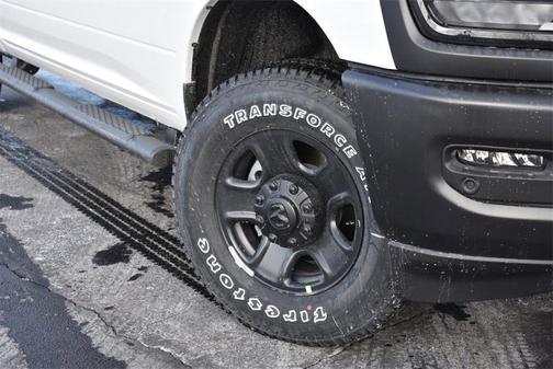 2026 RAM 3500 Tradesman Crew Cab 4x4 6'4' Box