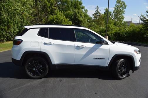 2025 Jeep Compass Latitude