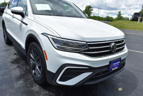 White 2022 Volkswagen Tiguan 2.0T SE 4MOTION