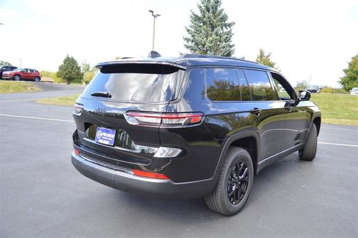 2025 Jeep Grand Cherokee L Altitude
