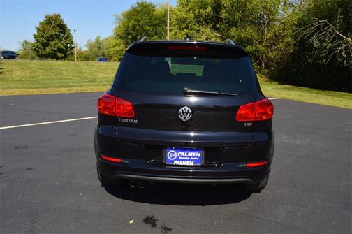 2016 Volkswagen Tiguan R-Line