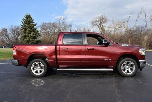Delmonico Red Pearlcoat 2022 RAM 1500 Big Horn/Lone Star