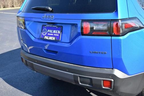 Hydro Blue Pearlcoat 2026 Jeep Cherokee Limited