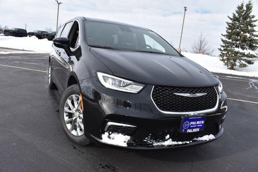 2026 Chrysler Pacifica L