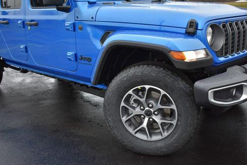 2026 Jeep Gladiator Sport S