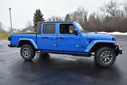2026 Jeep Gladiator Sport S
