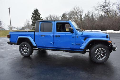 2026 Jeep Gladiator Sport S