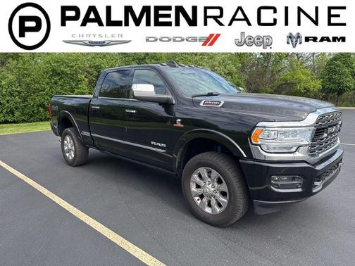 Diamond Black Crystal Pearlcoat 2019 RAM 2500 Limited Crew Cab 4x4 6'4' Box