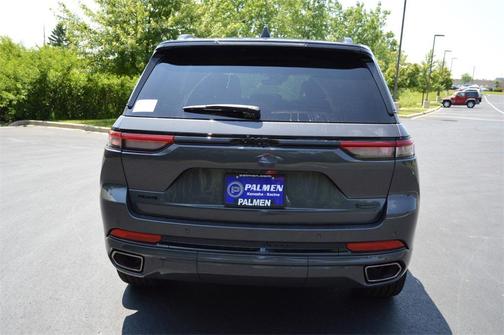 2025 Jeep Grand Cherokee Summit