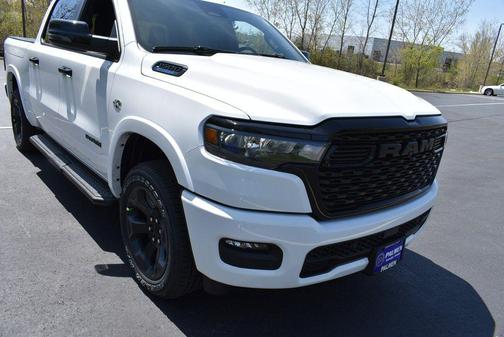 Bright White Clearcoat 2026 RAM 1500 Big Horn/Lone Star