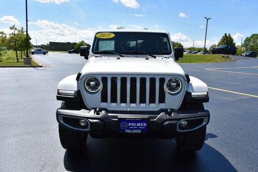 Bright White Clearcoat 2021 Jeep Gladiator Overland