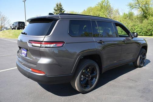 Baltic Gray Metallic Clearcoat 2026 Jeep Grand Cherokee L Limited