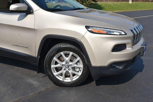 Cashmere Pearlcoat 2015 Jeep Cherokee Latitude
