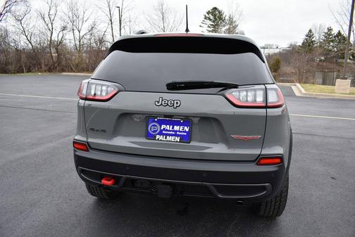 Sting-Gray Clearcoat 2022 Jeep Cherokee Trailhawk