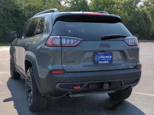 2022 Jeep Cherokee Trailhawk