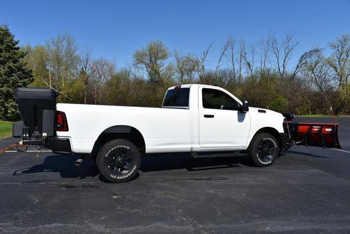Bright White Clearcoat 2026 RAM 2500 Tradesman Regular Cab 4x4 8' Box