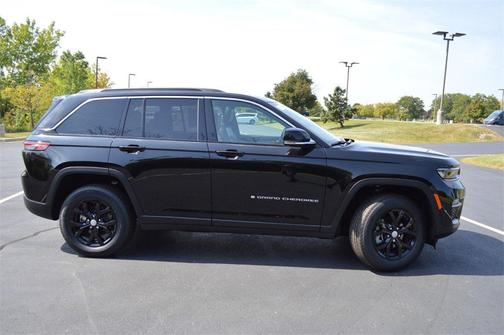 2025 Jeep Grand Cherokee Limited X