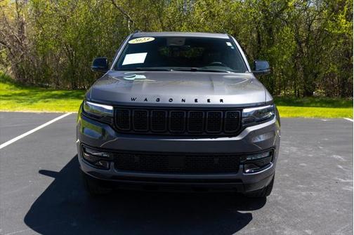 2023 Jeep Wagoneer Series II Carbide 4x4