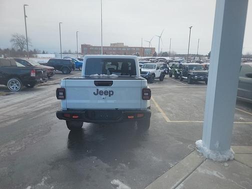 2024 Jeep Gladiator Mojave X