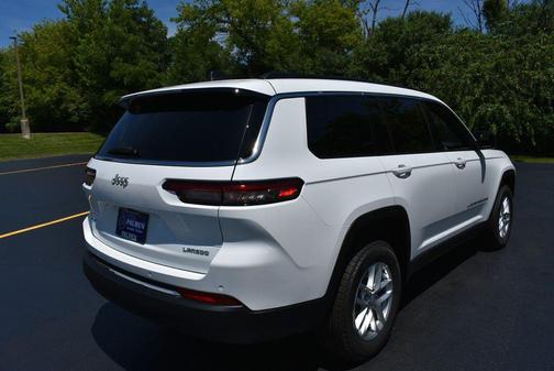 Bright White Clearcoat 2026 Jeep Grand Cherokee L Laredo