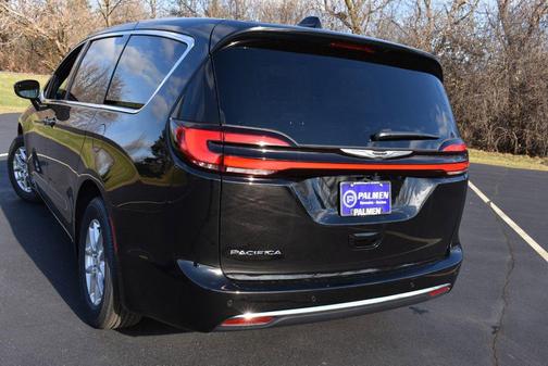 2026 Chrysler Pacifica L