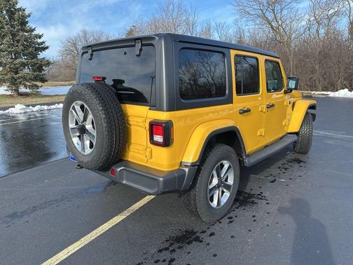 Hellayella Clearcoat 2018 Jeep Wrangler Unlimited Sahara